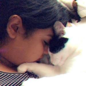 Meet your Posher, Fatima